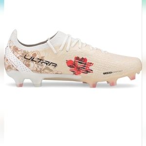 Rare and Unique! Womens Ultra Ultimate Liberty Fg/Ag Shoes womens 7/ kids 5